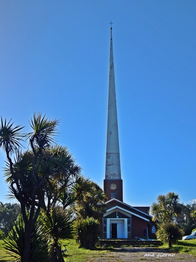 "Capilla Stella Maris, Chapadmalal" de Ana Giorno