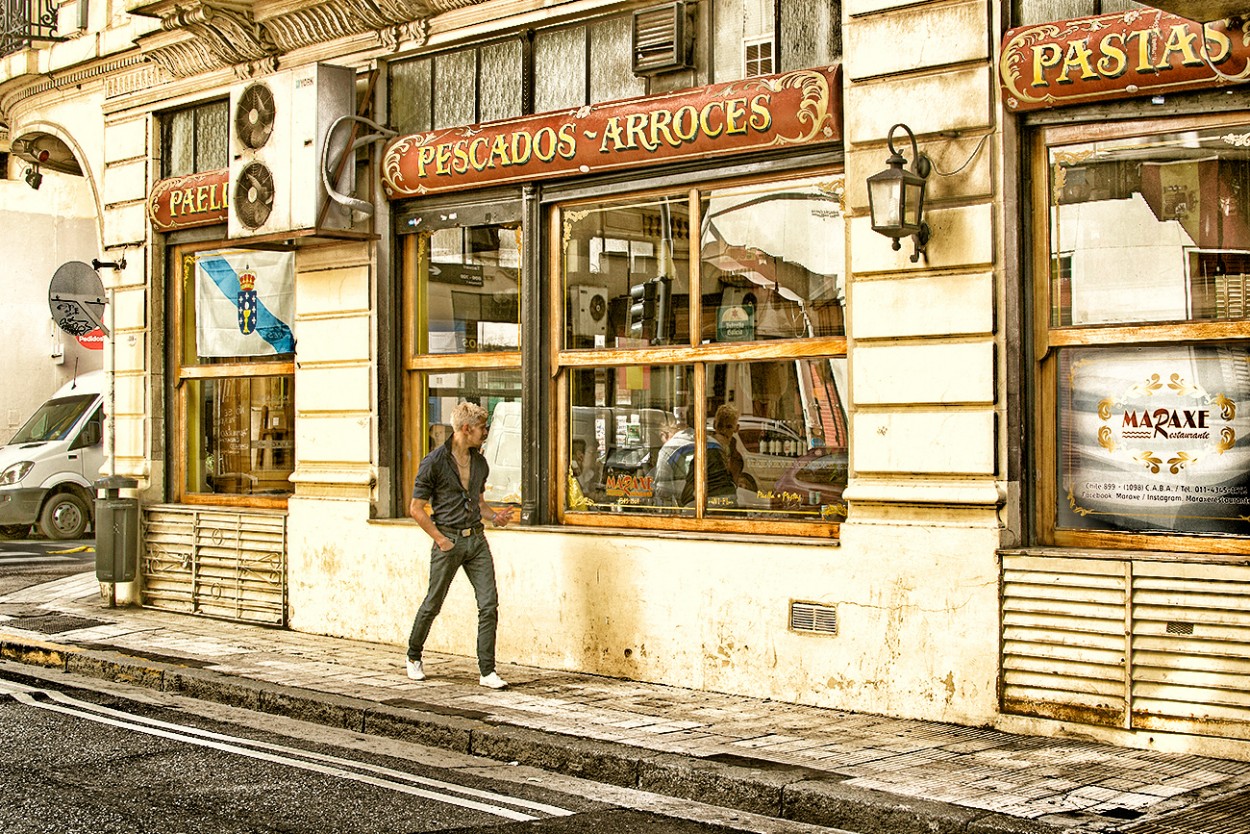 "El Facha viene llegando" de Andres Mancuso