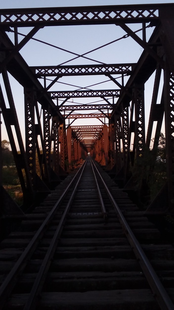 "Puente" de Guillermo Suchetti