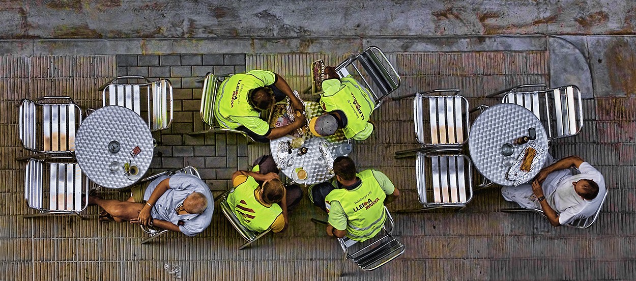 "Hora del desayuno" de Joan Arana