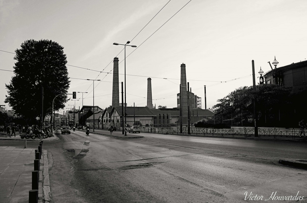 "Calles ATENIENSES." de Victor Houvardas