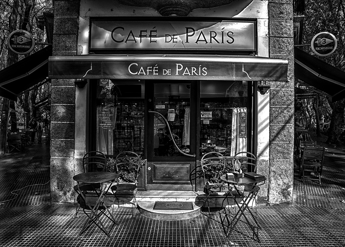 "Cafe de Paris" de Hans W. Muller