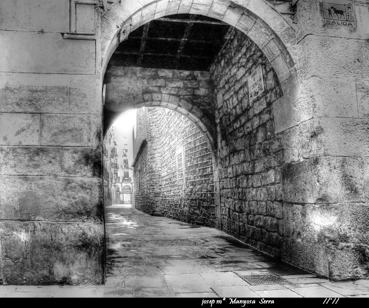 "Carrer cremat (Barcelona)" de Josep Maria Maosa Serra