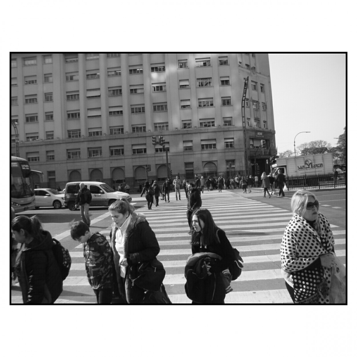 "Av. Del Libertador" de Manuel Garxa