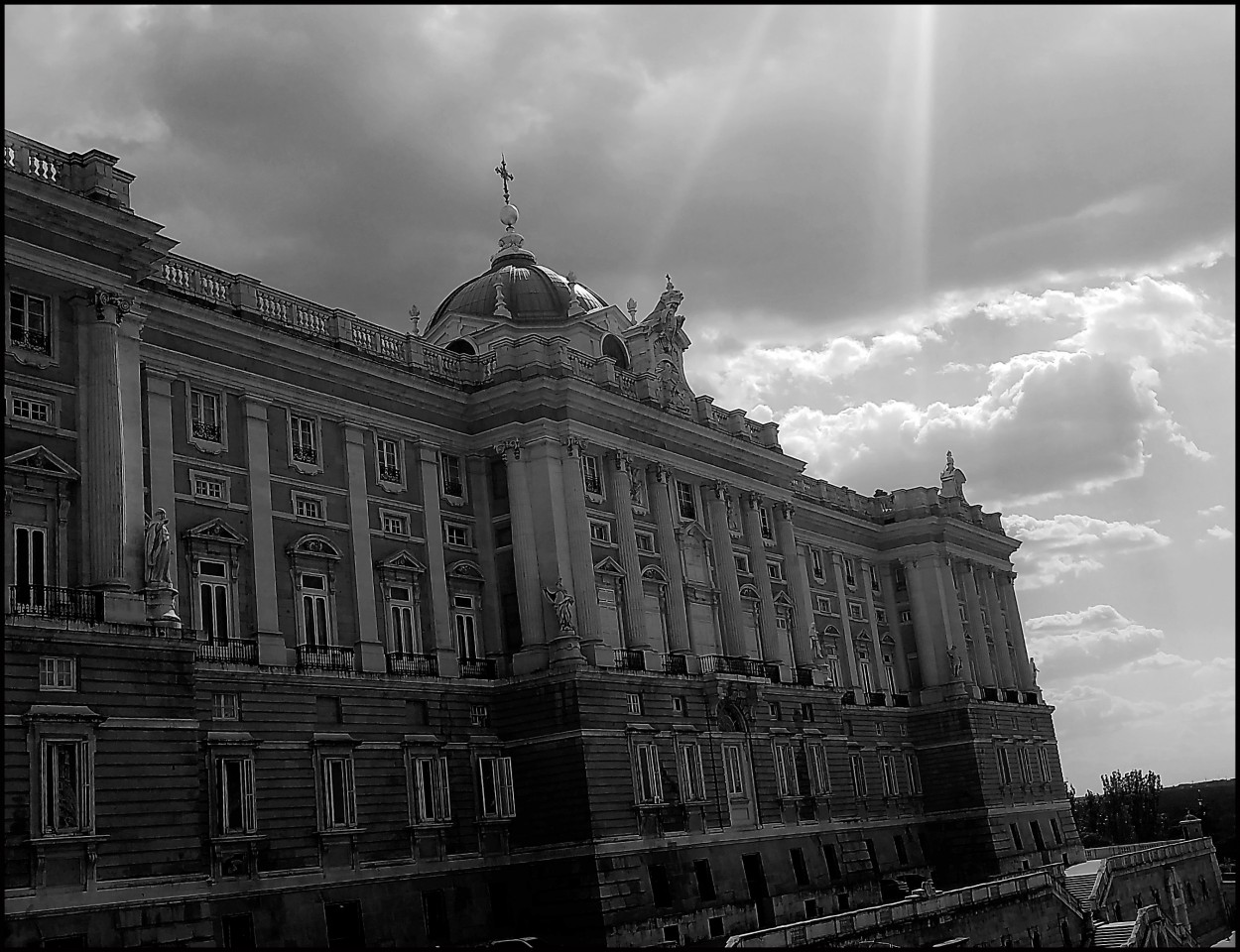 "El Haz de Luz..." de Mara Ins Hempe