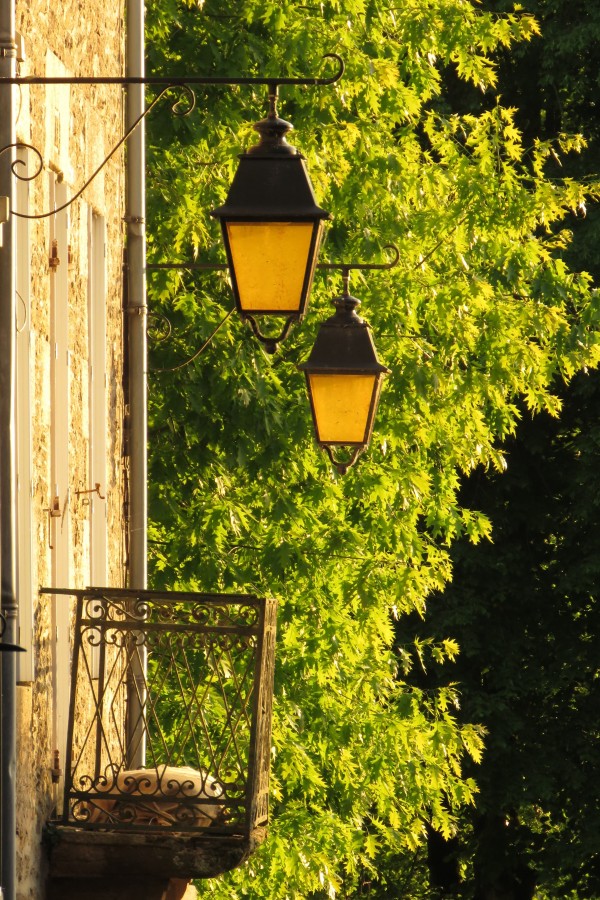 "Luz del sol o luz del farol" de Paula Berod