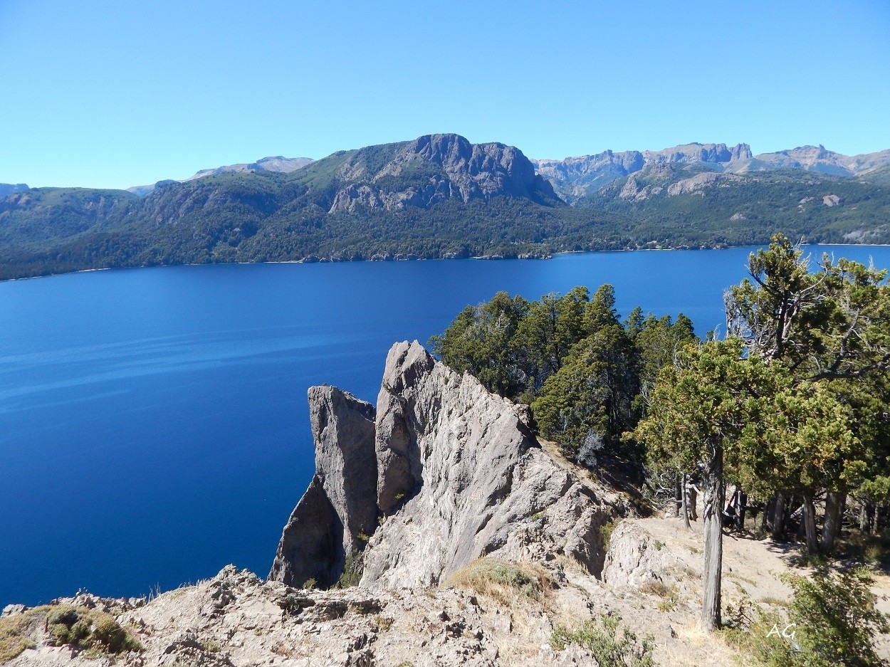 "Bariloche, donde estuvo el paraso" de Ana Giorno