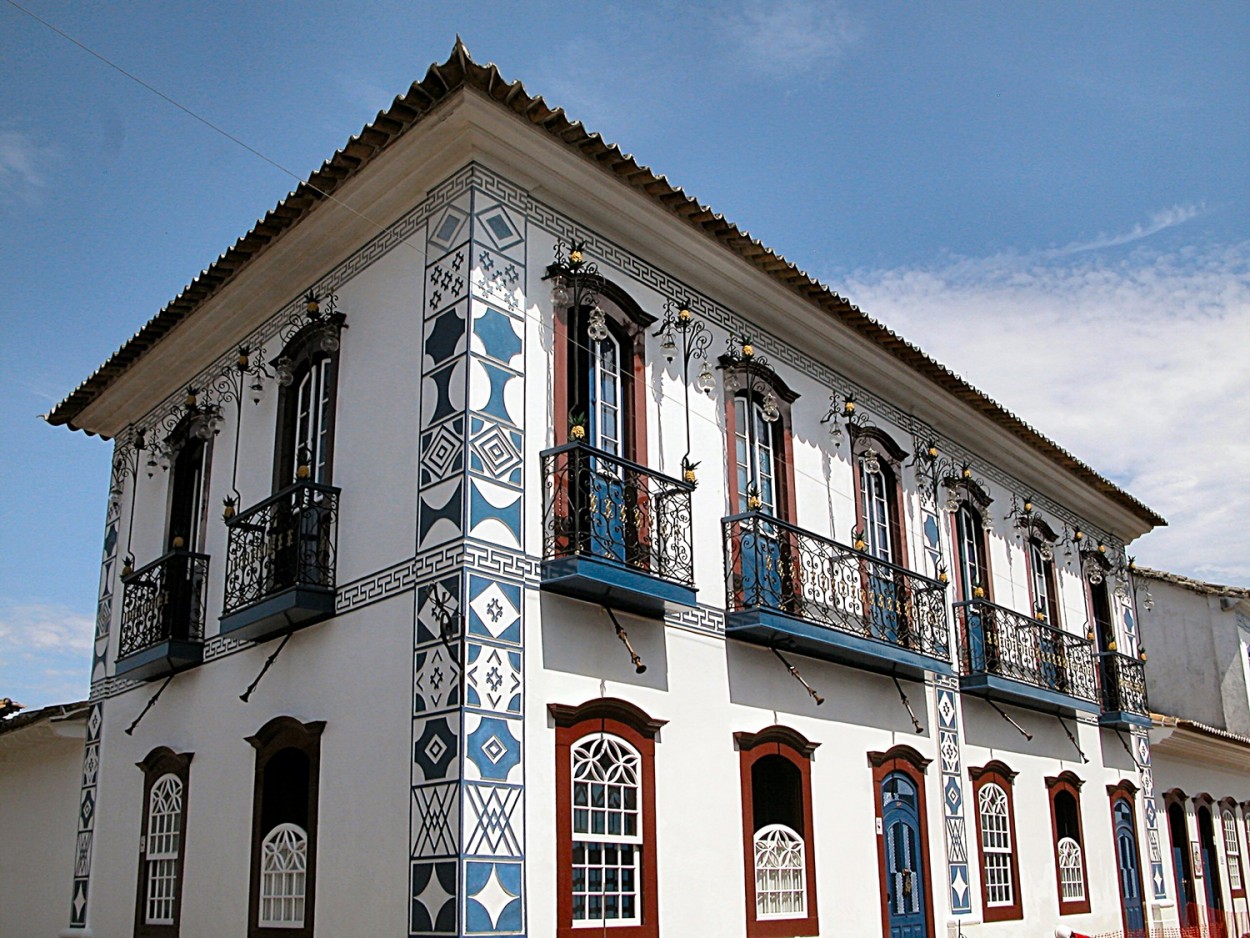 "Paraty R.J. um passeio na historia!" de Decio Badari