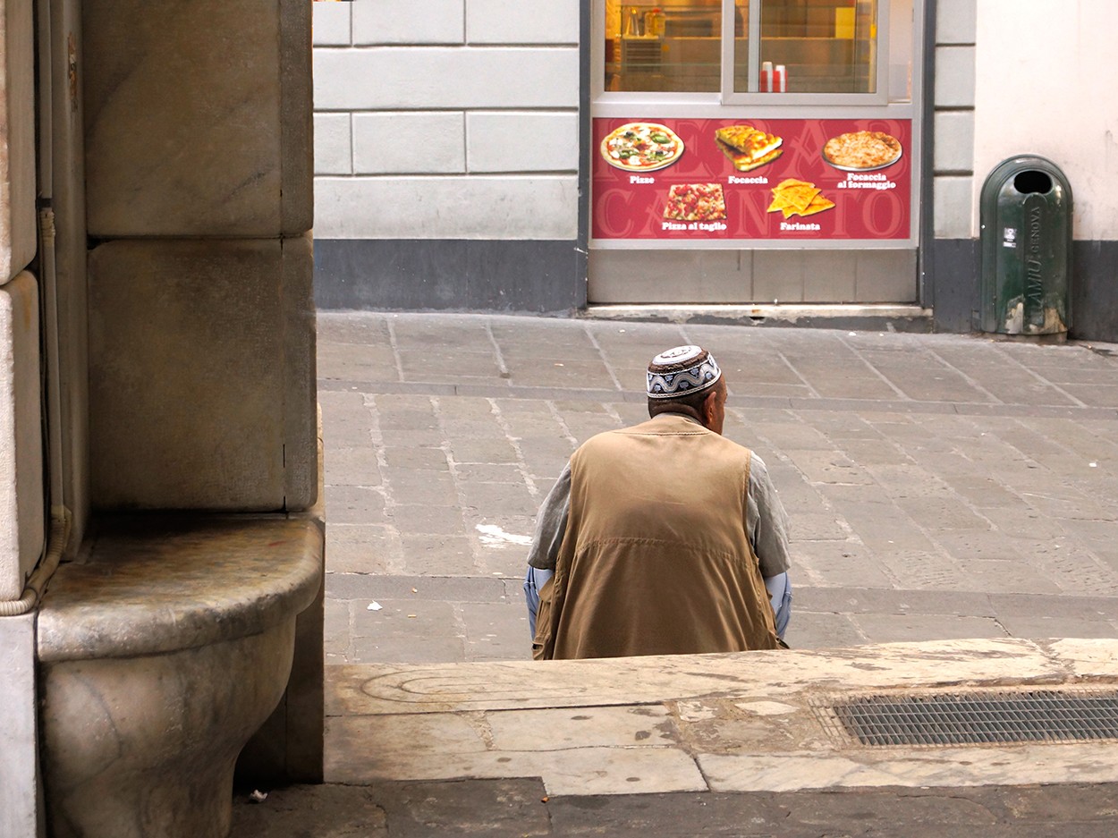 "Tentaciones en ramadn." de Gerardo Saint Martn