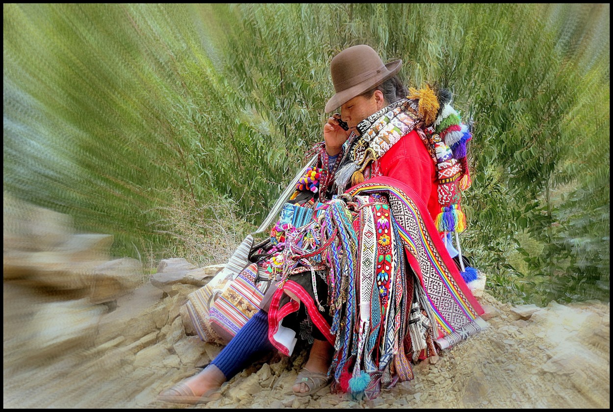 "Hijos de la tierra" de Carlos Alberto Tomala