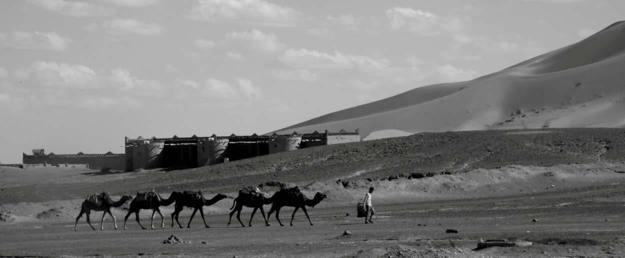 "A las puertas del Sahara" de Francisco Luis Azpiroz Costa