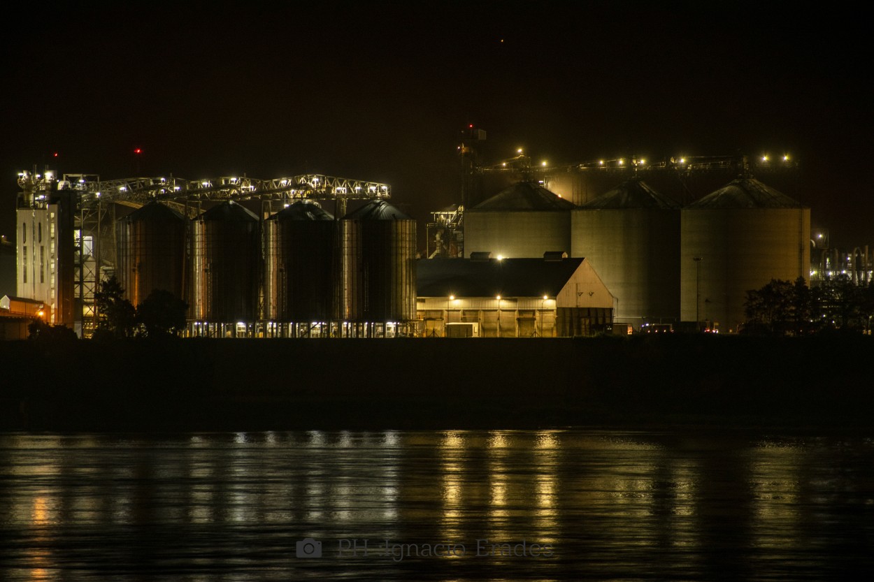 "Silos" de Omar Ignacio Ferreyra Erades