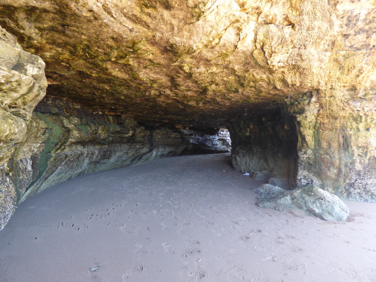 "Las grutas" de Graciela Edith Flocco