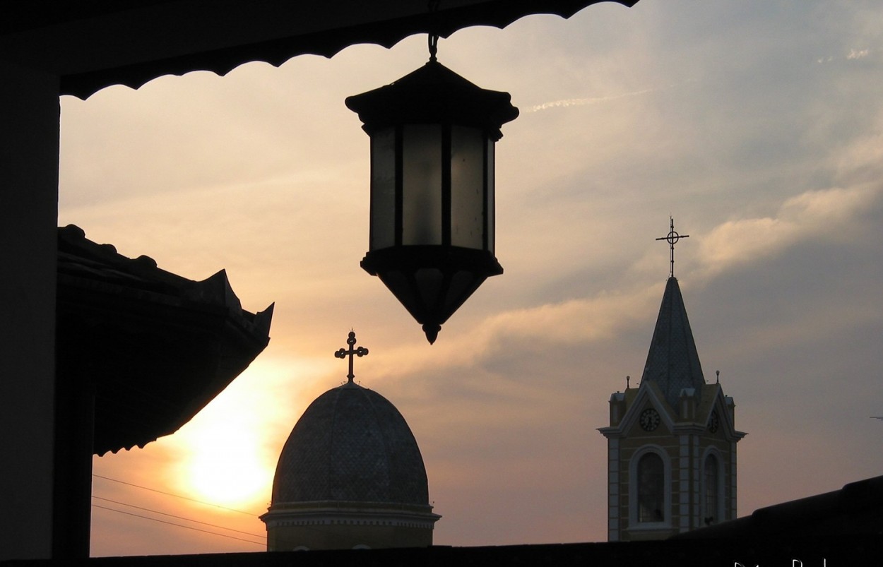 "Um por de Sol na minha cidade Joanpolis S.P." de Decio Badari