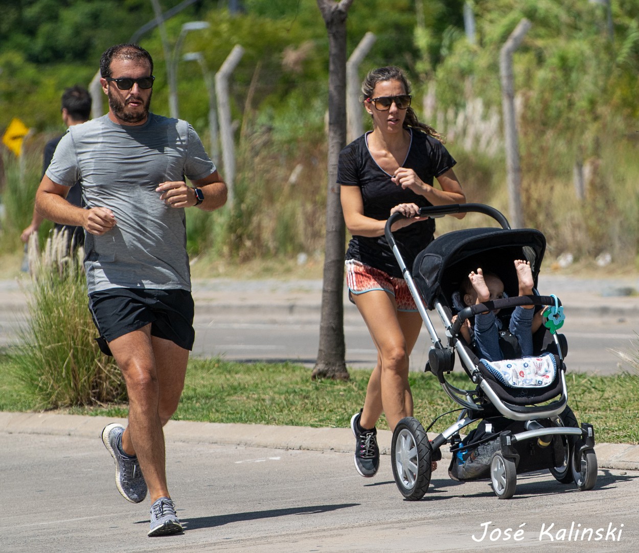 "Corriendo en Familia" de Jose Carlos Kalinski