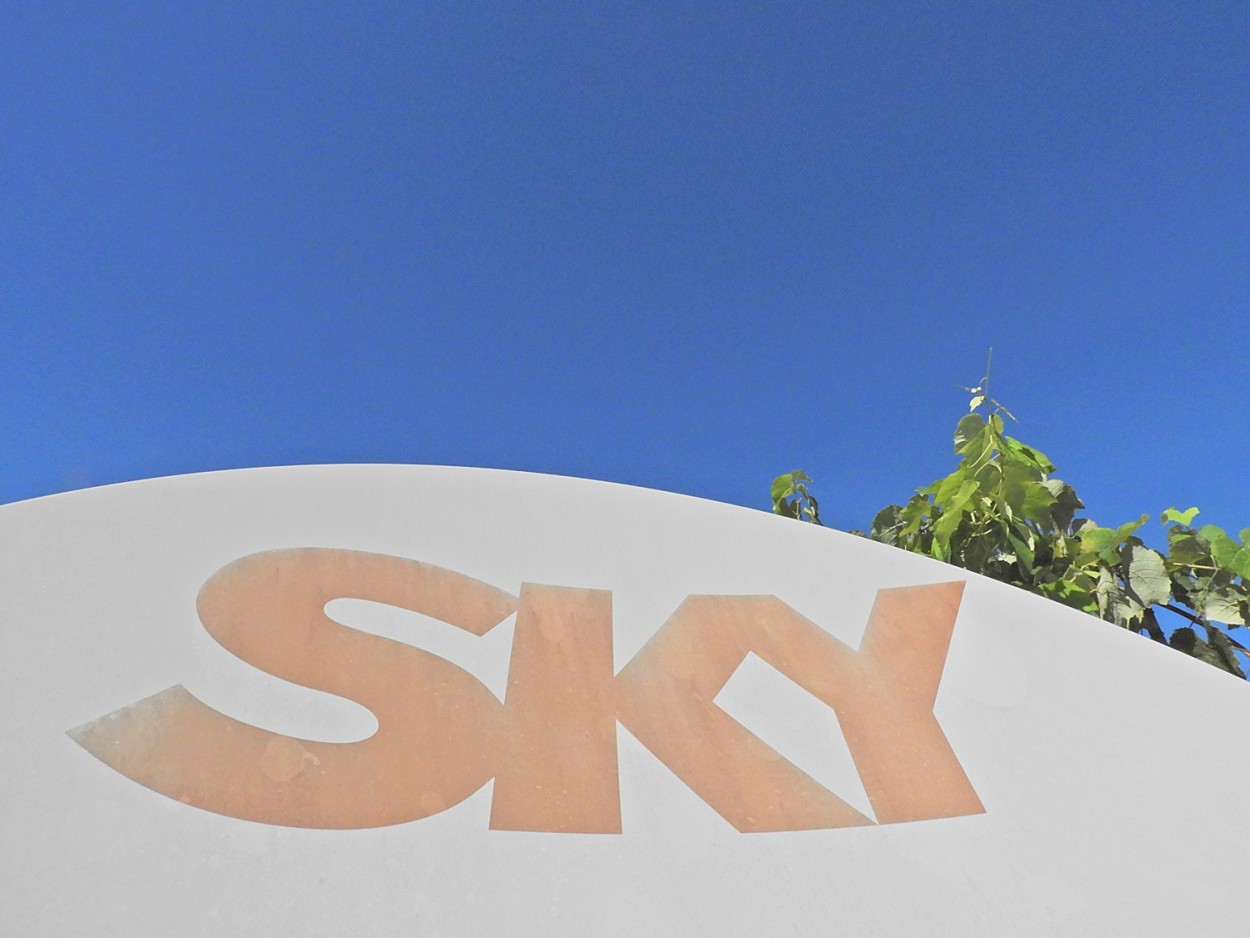 "Primeiro Domingo de quarentena sky y sky!" de Decio Badari