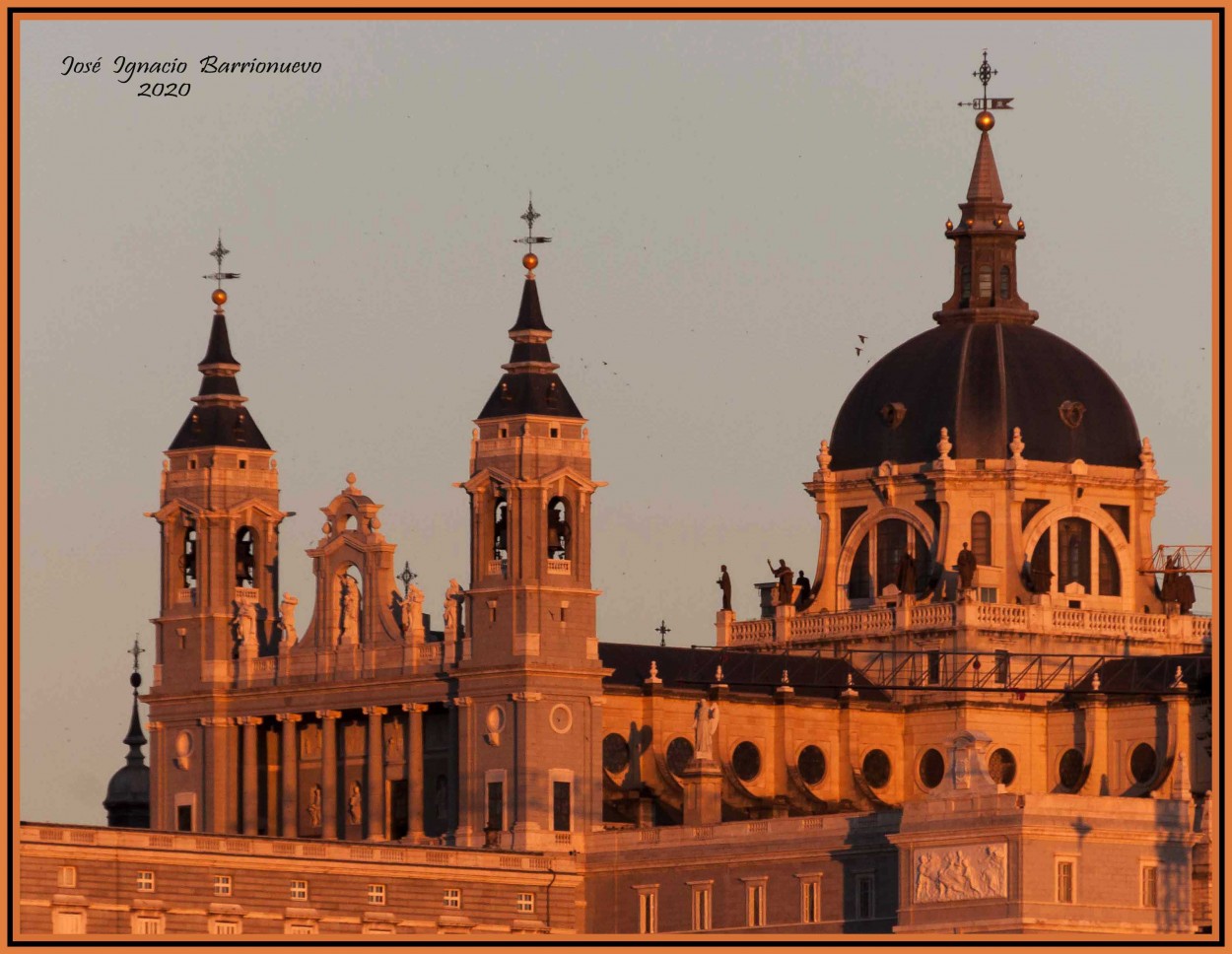 "Cpulas del Palacio Real" de Jos Ignacio Barrionuevo