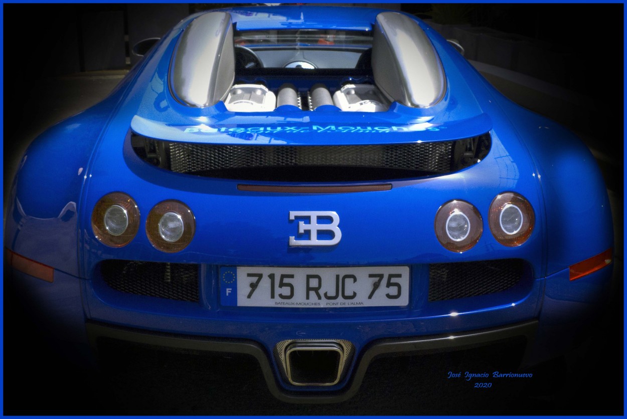 "Bugatti Vario" de Jos Ignacio Barrionuevo