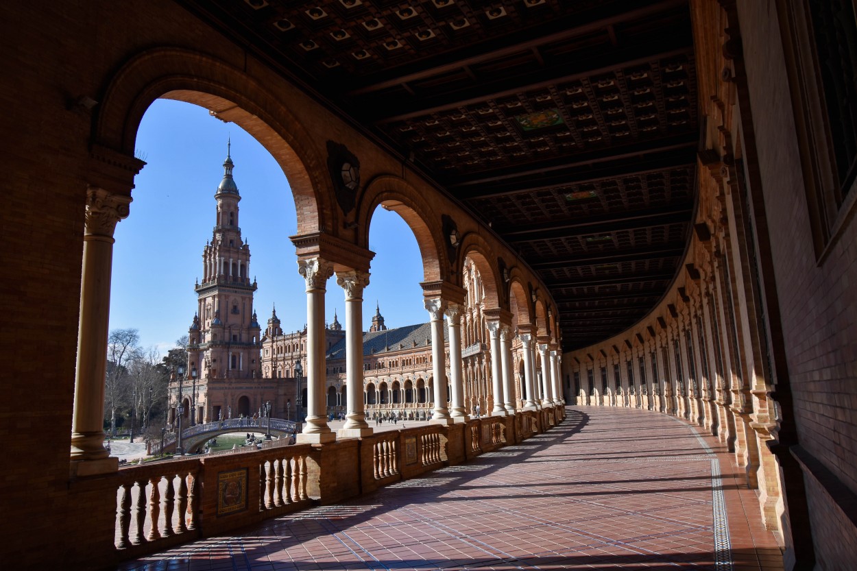 "Plaza Espaa" de Silvia Graciela Saavedra