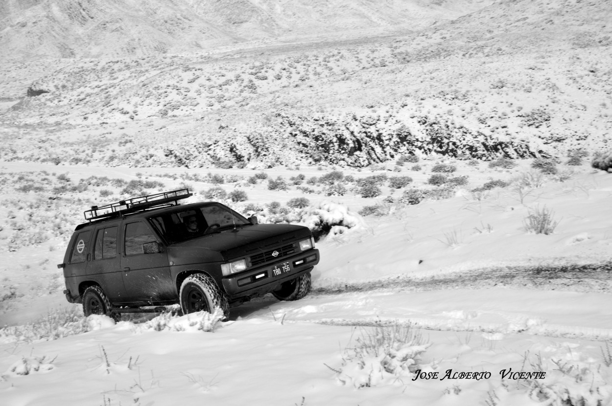 "4x4 en plena nevada" de Jose Alberto Vicente