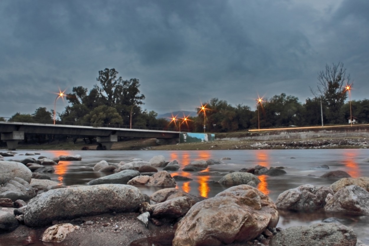 "Rio Cosquin" de Su Garcia Hillcoat