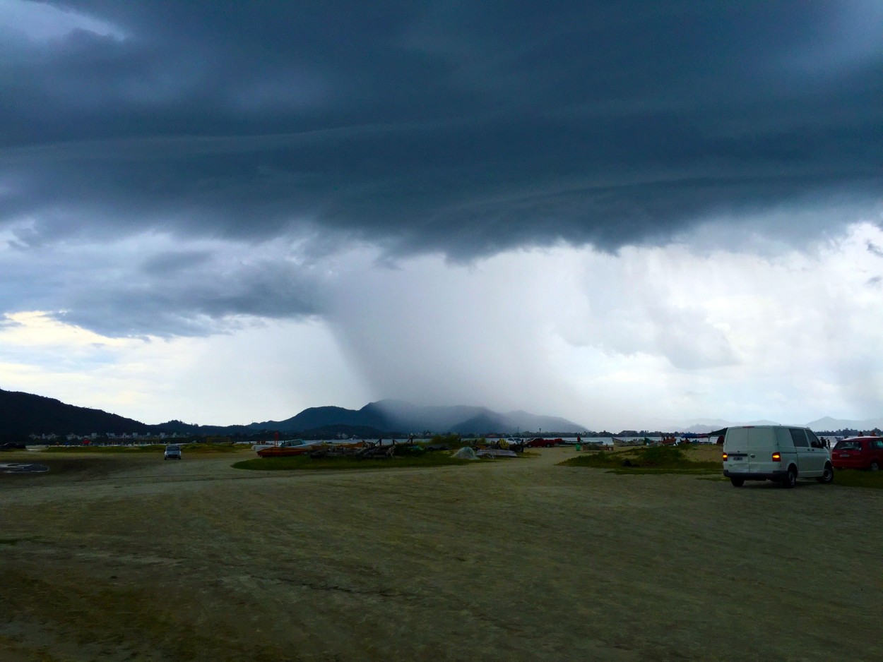 "Se viene la tormenta!!!" de Carlos Occhiuzzi