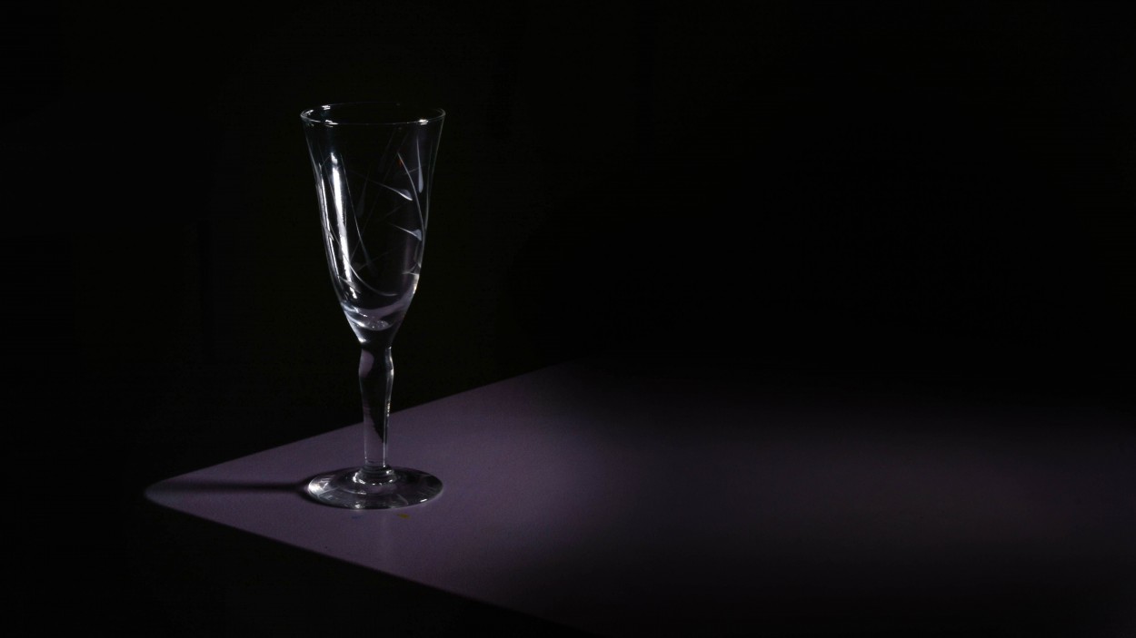 "Una copa ms..." de Abel Raffo