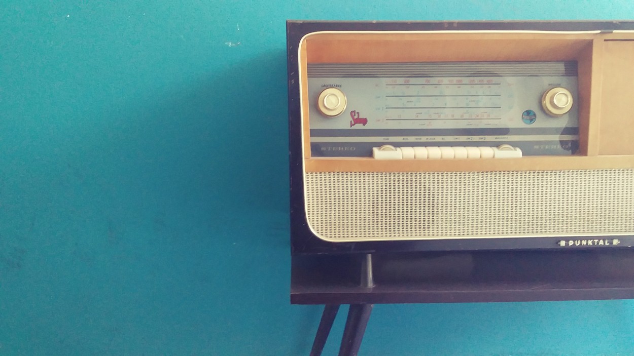 "Radio-toca-disco" de Javier Andrade