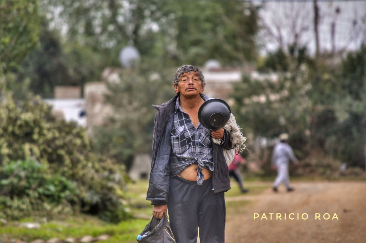 "Los que no saben de covid" de Pato Roa