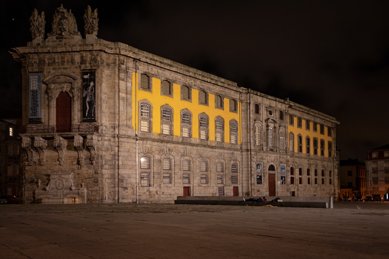 "Museu Portugues de Fotografia Porto - Portugal" de Talles Gomes