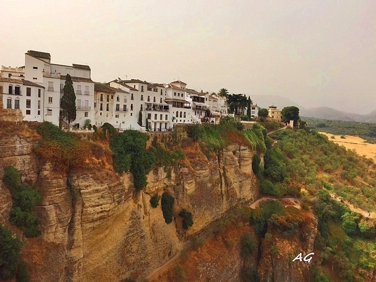 "Ronda, y El Tajo," de Ana Giorno