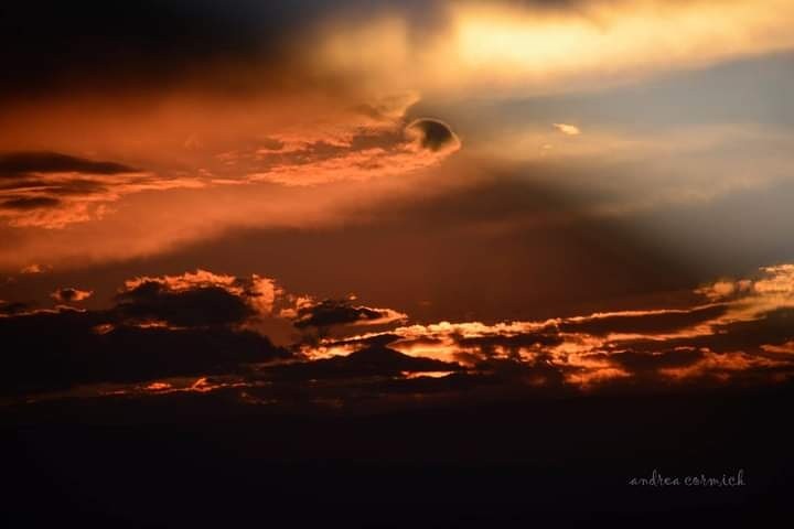 "la magia del atardecer..." de Andrea Cormick