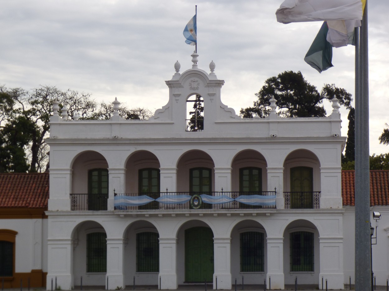 "El Cabildo de Lujn" de Graciela Edith Flocco