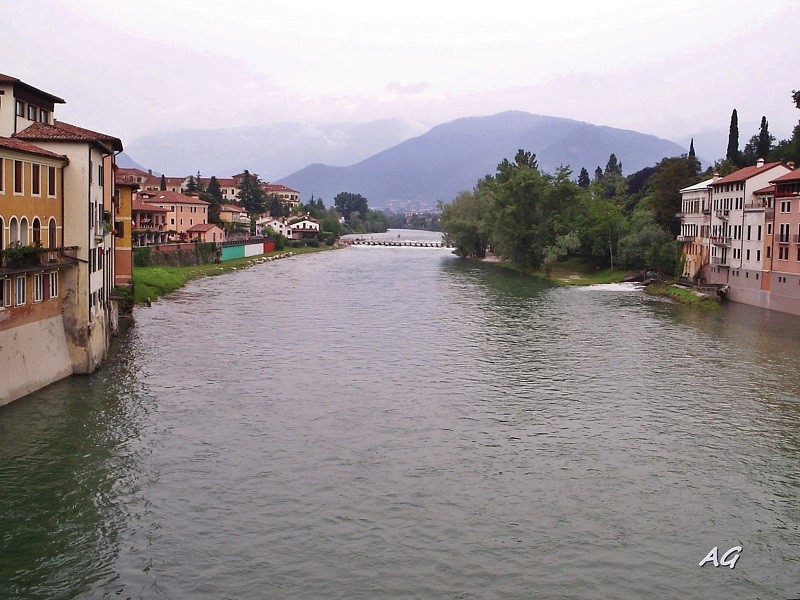 "Alpes y rio," de Ana Giorno