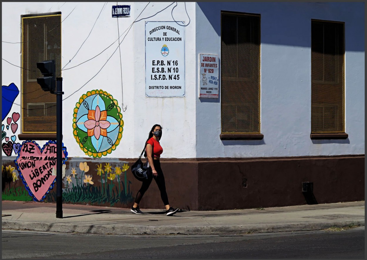 "Esquina escolar" de Jorge Vicente Molinari