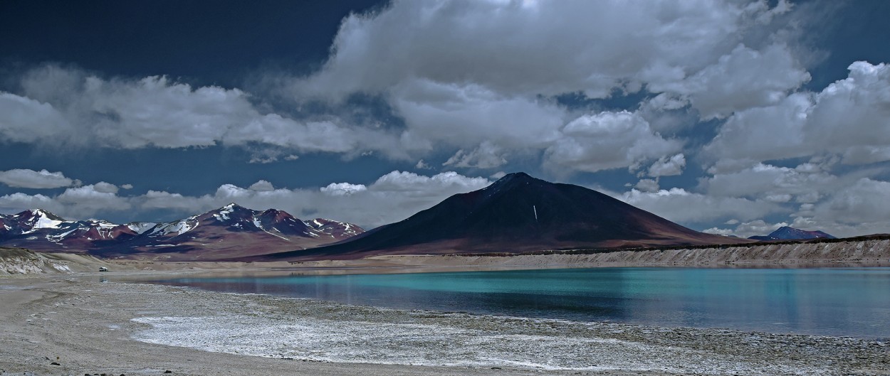 "Aguas cristalinas" de Ruben Ibarrola