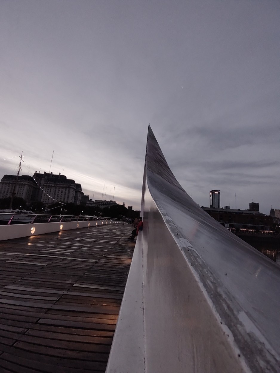 "Puerto Madero" de Valeria Lezcano