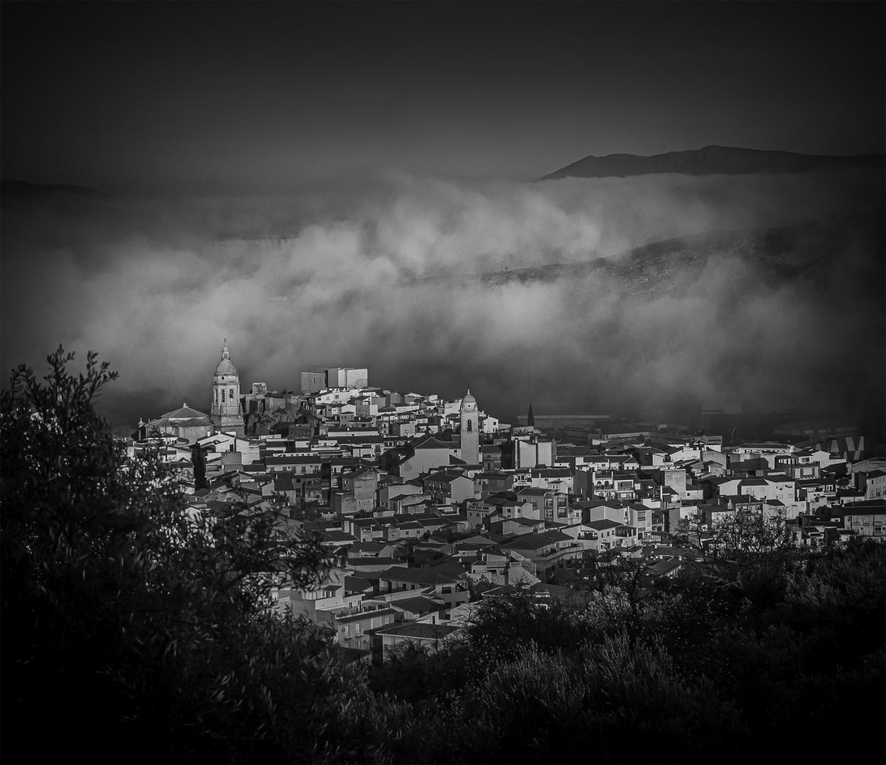 "El despertar de Loja, Andalucia..." de Carlos Cavalieri