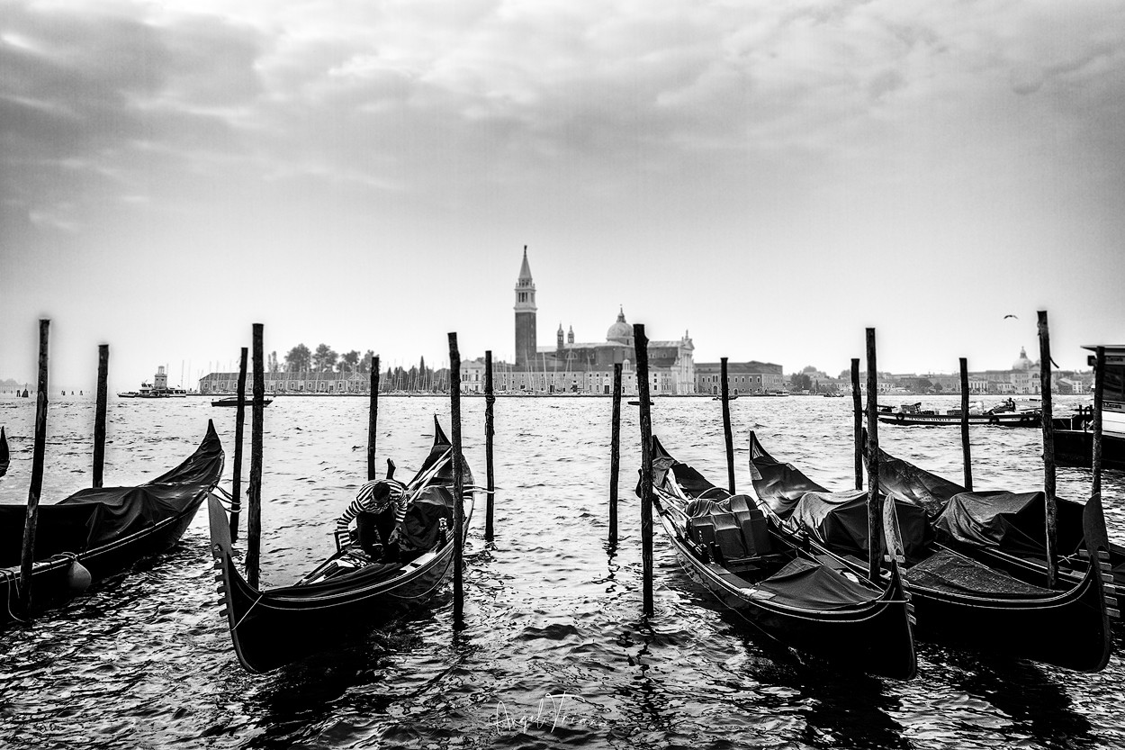 "Mi Venecia..." de Angel Triana