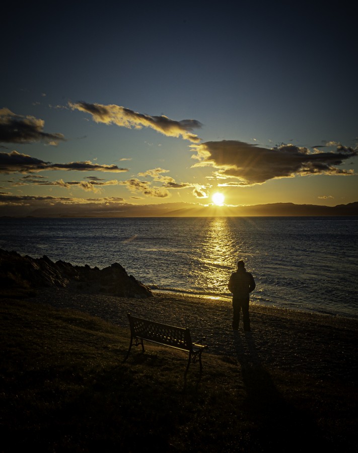 "En Espera del Alba... Tierra del Fuego, Argentina." de Carlos Cavalieri