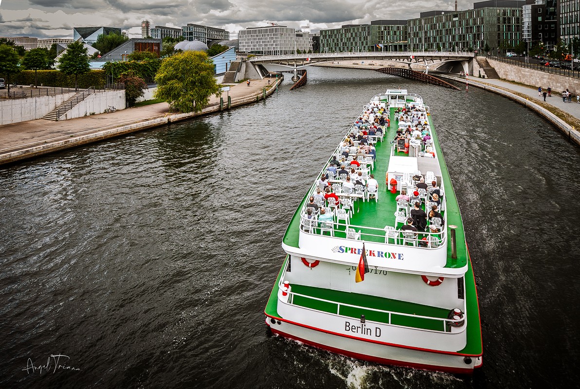 "Ich bin ein Berliner XI" de Angel Triana