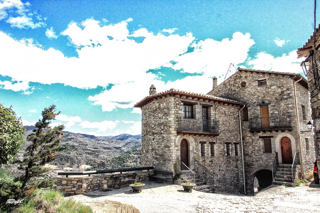 "Roda de Isabena (Huesca)" de Rafael Serrano Arguedas