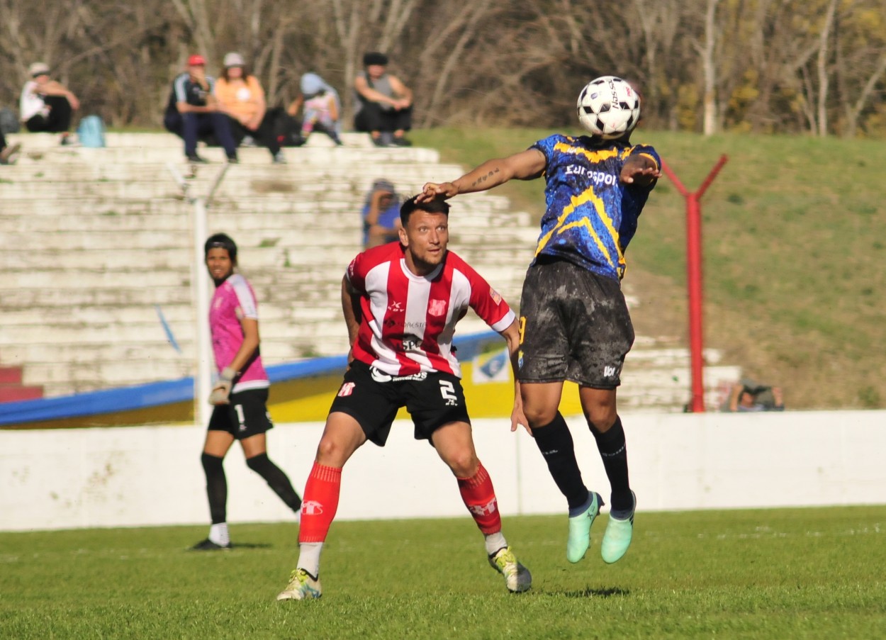 "extrao jugador" de Luis Silva