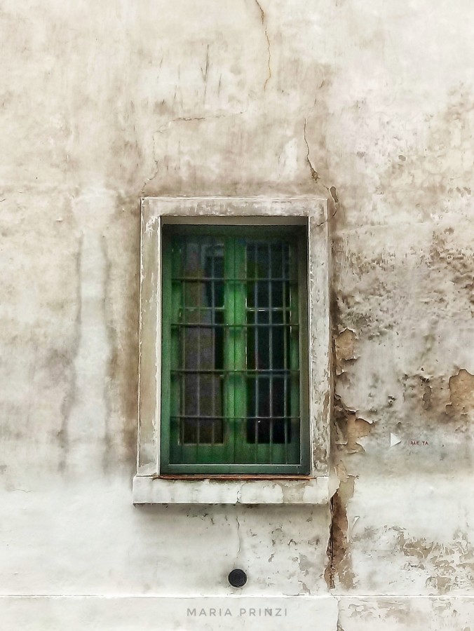 "Ventana Centro Histrico CABA" de Maria Prinzi