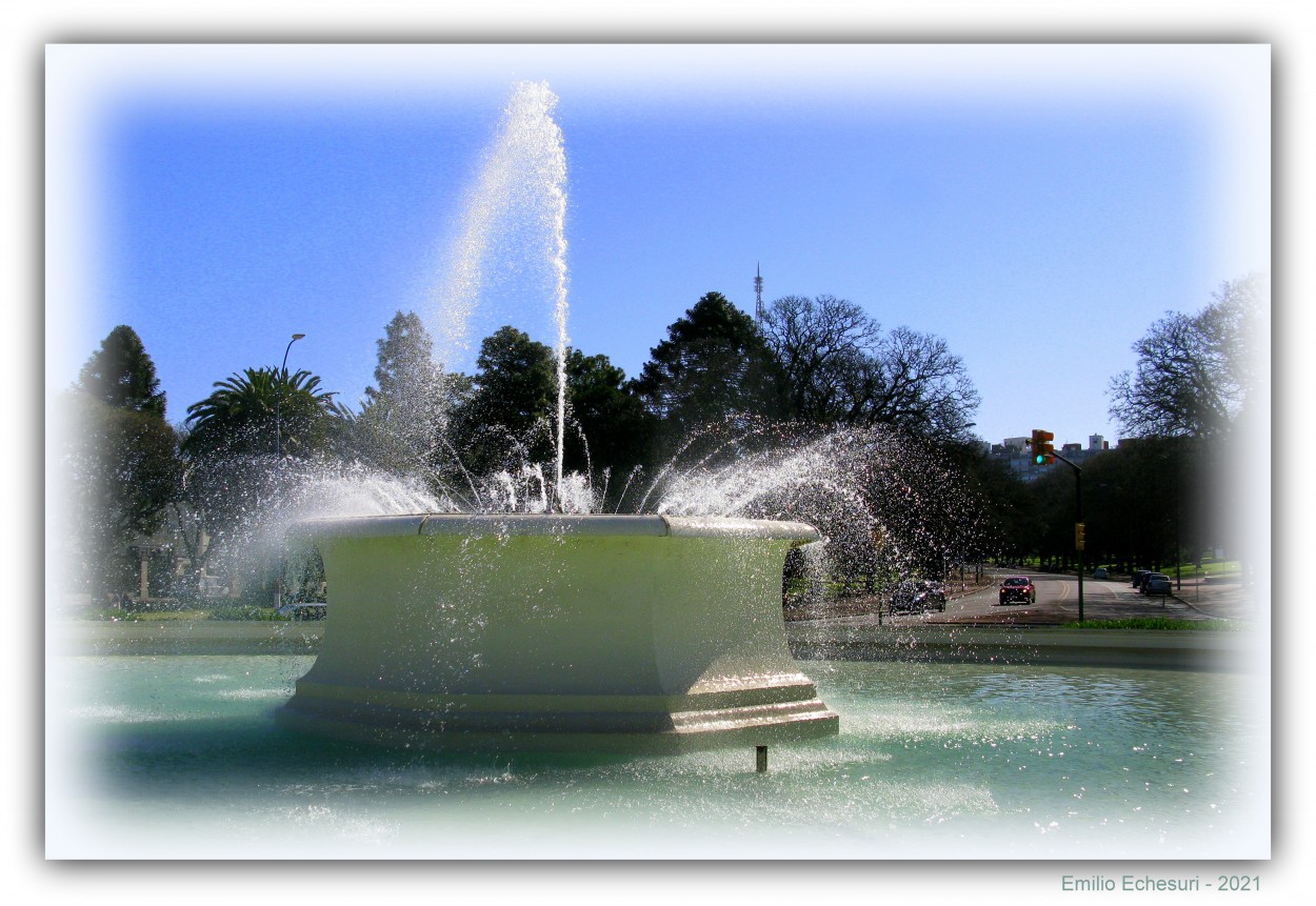 "La Fuente" de Emilio Echesuri