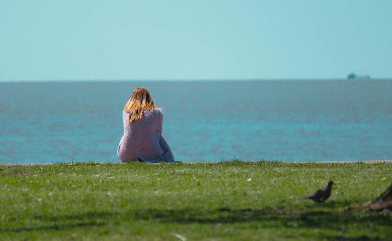 "Meditacin frente al ro" de Patricio Abel Vera