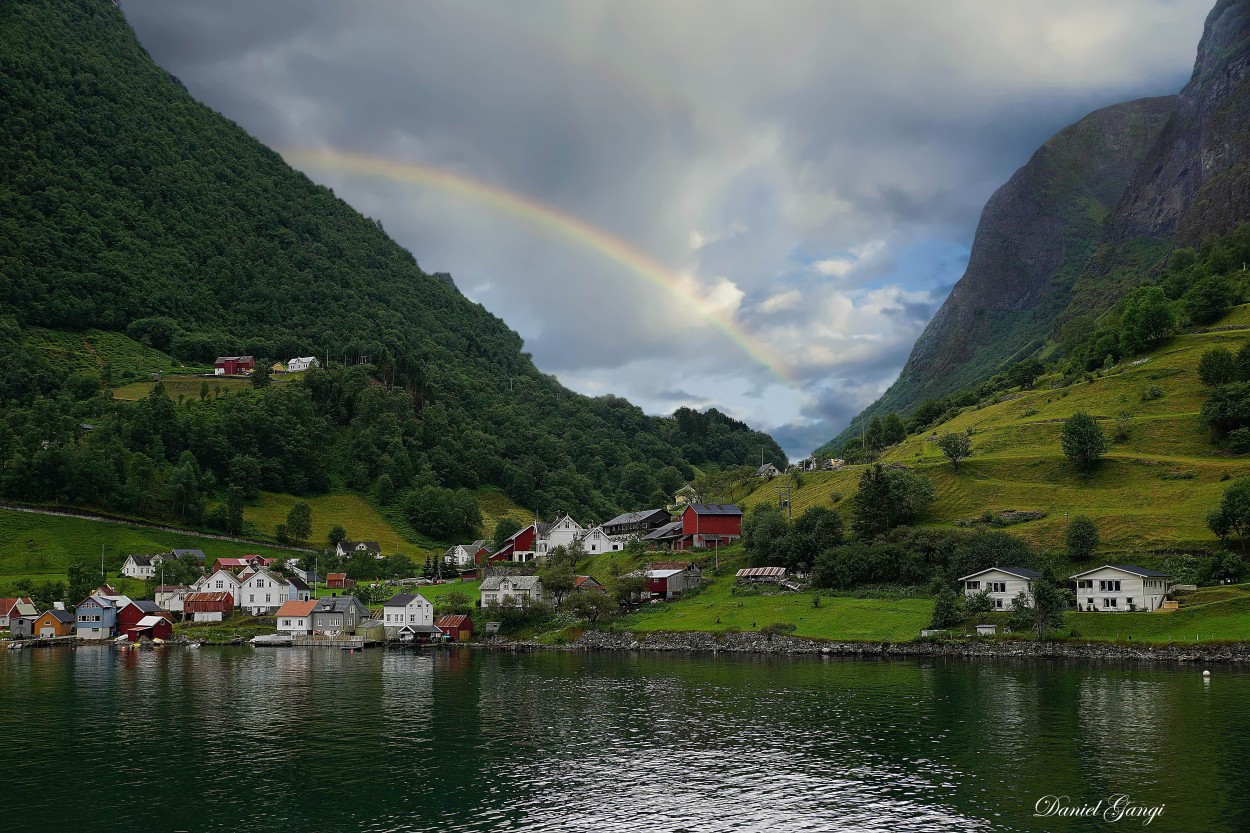 "Imgenes de Noruega" de Alberto Daniel Gangi