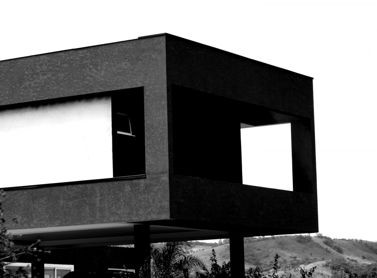 "The black house !" de Decio Badari