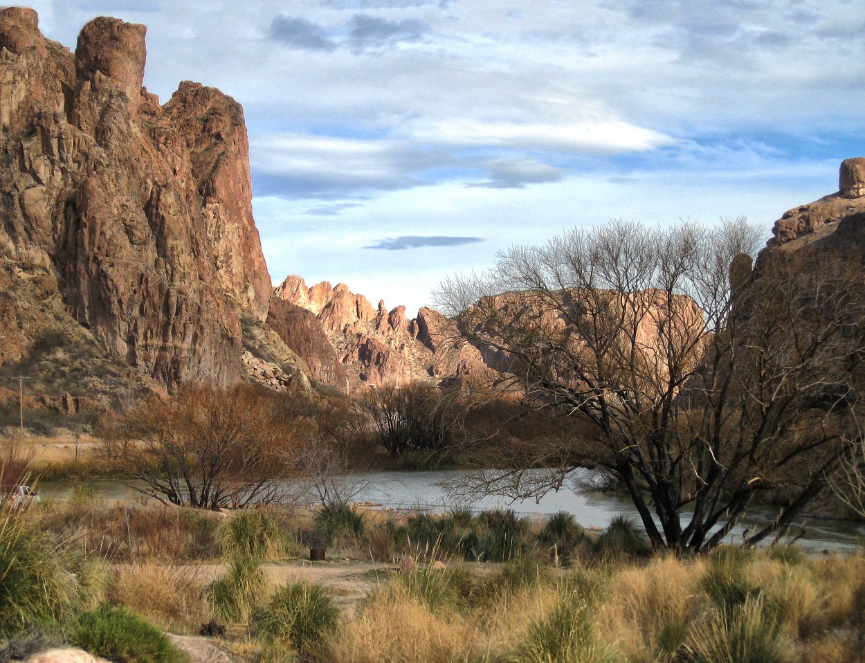 "Can del Ro Chubut" de Juan Carlos Barilari