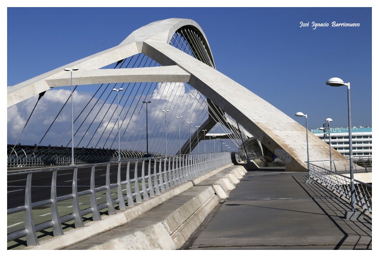 "Calatrava en Zaragoza" de Jos Ignacio Barrionuevo